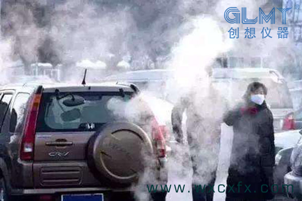 尾氣排放是最直接的鉛中毒方式 /cxyq/20201012103430-FqA7VZi7DUB66ZH6NJWUKcQkFjT0.jpg